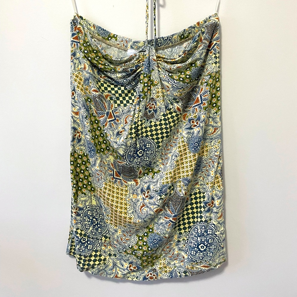 Halter top